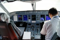 Sukhoi SuperJet 100. Кабина пилота