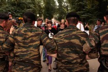 Навстречу выстроилась цепь сотрудников  ОМОН