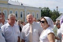 (слева направо) Игорь Паньшин, Валерий Шанцев с супругой Татьяной