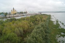 Вид с моста на остров Гребневские пески