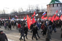 Участие в митинге по оценкам правоохранительных органов, приняло около 800 человек