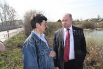 Эколог Асхат Каюмов и Евгений Лебедев