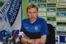 Главный тренер ФК Нижний Новгород Александр Горшков