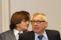 Руководитель департамента FIFA по организации чемпионатов мира по футболу Юрген Мюллер и заместитель министра инвестиционной политики Нижегородской области Олег Зайцев