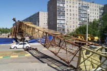 Упавший кран