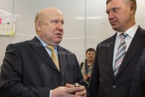 Губернатор Нижегородской области Валерий Шанцев и генеральный директор НИПОМ Игорь Леонтьев (слева направо)