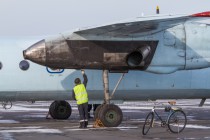 Предполетная подготовка самолета Ан-24 РВ