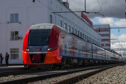 Скоростной поезд Ласточка был представлен сегодня в Нижнем Новгороде