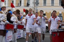 Хранители огня Универсиады на главной площади Нижнего Новгорода