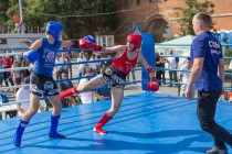 Спортивный праздник на пл. Минина