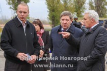 Парад спецмашин для работы по уборке снега и наледи