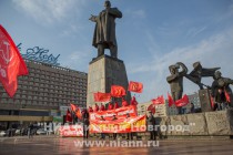 Демонстрация и митинг прошли в честь 96-летия Великой Октябрьской социалистической революции в Нижнем Новгороде