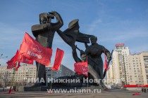 Демонстрация и митинг прошли в честь 96-летия Великой Октябрьской социалистической революции в Нижнем Новгороде