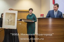 Глава Нижнего Новгорода Олег Сорокин подарил Русскому музею фотографии редкую коллекцию фотографий царской семьи 1875 года