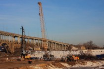 На строительной площадке дублера Волжского моста с Борской стороны