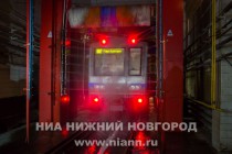 Мойка состава метропоезда в электродепо Пролетарское