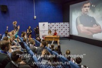 Спортсмены Мария Киселева и Альберт Демченко провели Олимпийский урок для школьников в Нижнем Новгороде