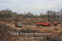 Участок, на котором было спилено более 500 деревьев располагается рядом с берегом р. Ока, неподалеку от СДЮШОР по парусному спорту