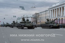 Первая тренировка военного парада на площади Минина и Пожарского в Нижнем Новгороде