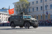 Военный парад на площади Минина и Пожарского в Нижнем Новгороде