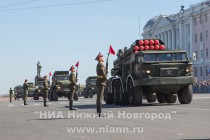 Военный парад на площади Минина и Пожарского в Нижнем Новгороде