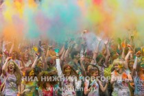 Фестиваль ярких красок прошел в Нижнем Новгороде