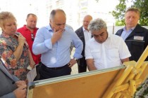 Глава администрации Нижнего Новгорода Олег Кондрашов проверил ход  выполнения работ по строительству детского сада на бульваре Коноваленко