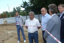Глава администрации Нижнего Новгорода Олег Кондрашов проверил ход  выполнения работ по строительству детского сада на бульваре Коноваленко