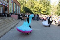 Глава администрации Нижнего Новгорода Олег Кондрашов поздравил с началом учебного года учителей и учеников нижегородских школ