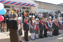 Глава администрации Нижнего Новгорода Олег Кондрашов поздравил с началом учебного года учителей и учеников нижегородских школ