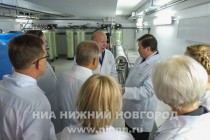 Врио губернатора Валерий Шанцев обращается к медперсоналу центра