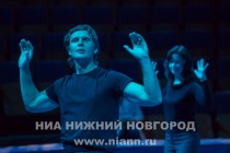 Выступление преподавателей детской студии Константина Хабенского на открытии в Нижнем Новгороде