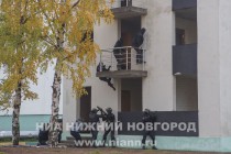 Бойцы спецподразделений в ходе показательных выступлений продемонстрировали уровень своей подготовки, с применением бронетехники, вертолёта и светошумовых устройств