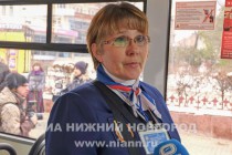 Кондуктор нижегородского  автобуса №1 рассказывает о том, как пользоваться проездным