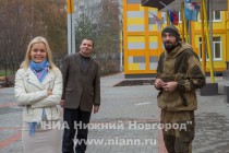 Директор школы им. С.В.Ммихалкова Руслан Кипятков и питерский скульптор и автор памятника Сергей Мельников (слева направо)