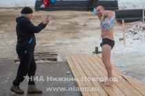 Нижегородцы отметили Крещение купанием в водоемах города