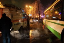 ДТП с участием пассажирского автобуса-гармошки и автомобиля Toyota Land Cruiser на площади Минина в Нижнем Новгороде