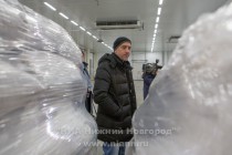 Я знаю, что и куда я везу. В следующий раз мы сделаем больше - после возвращения я составлю новые списки, - сообщил Захар Прилепин