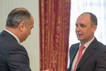 Олег Кондрашов и Александр Харитонов (слева направо)