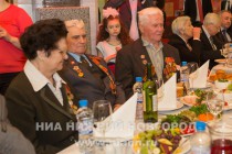 Дальше для героев войны организовали банкет и концерт
