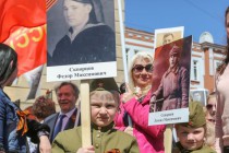 Акция Бессмертный полк прошла в Нижнем Новгороде