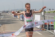 Первый благотворительный полумарафон Беги, герой! прошел в Нижнем Новгороде