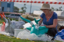 Монтаж монументальной скульптуры Feltépve венгерского мастера Эрвина Эрве-Лорана проходит в Нижнем Новгороде