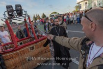 Освящение Нижнего Новгорода с аэростата митрополитом Нижегородским и Арзамасским Георгием
