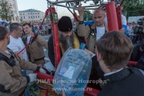 Освящение Нижнего Новгорода с аэростата митрополитом Нижегородским и Арзамасским Георгием