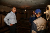 Глава администрации Нижнего Новгорода Олег Кондрашов провел выездное совещание по качеству работ, проводимых в рамках ремонтной кампании жилищного фонда Советского района