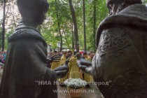 Памятник святым Петру и Февронии открыли в Нижнем Новгороде