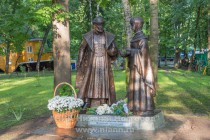 Памятник святым Петру и Февронии открыли в Нижнем Новгороде