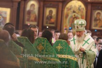 Патриарх Московский и всея Руси Кирилл совершил службу в кафедральном соборе святого Александра Невского в Нижнем Новгороде