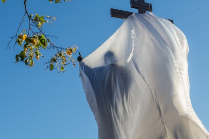 Открытие памятника, посвященного воздвижению Животворящего Креста, на площади Лядова в Нижнем Новгороде